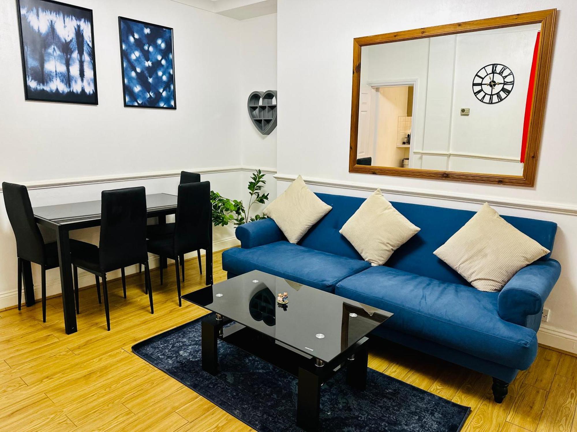3 Bed House In Holiday home *