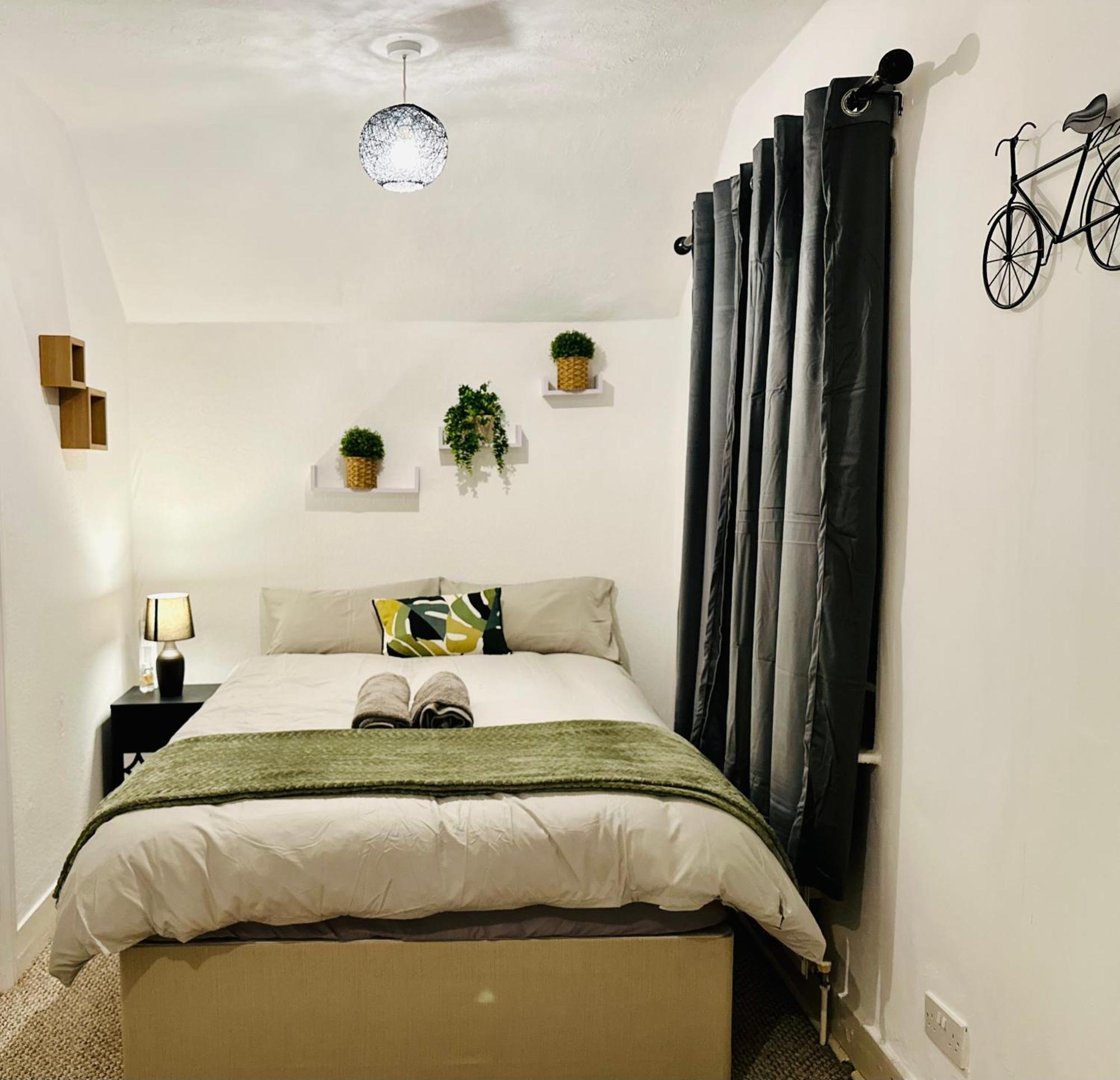 Holiday home 3 Bed House In Reading